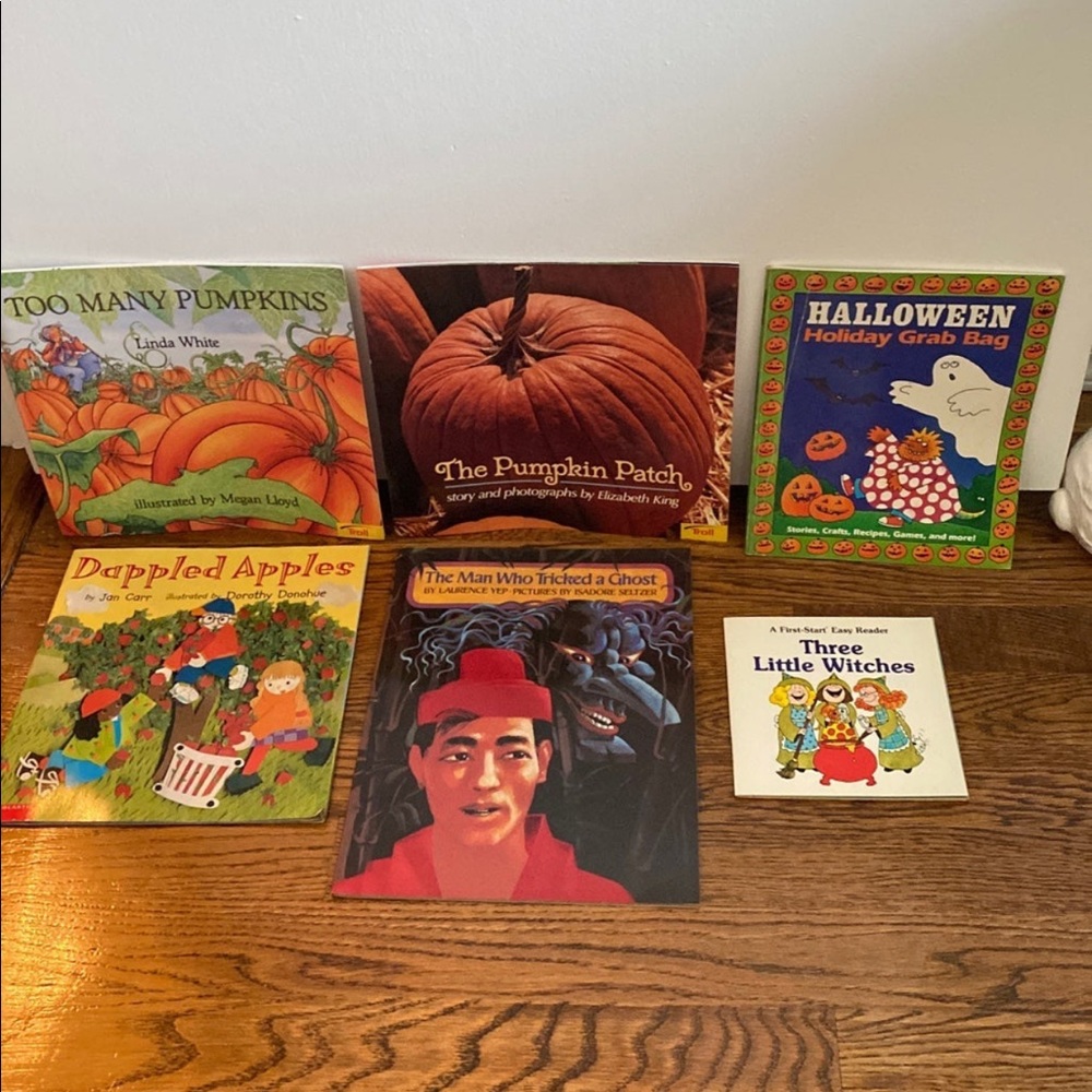 Halloween Themed Children’s Book Set